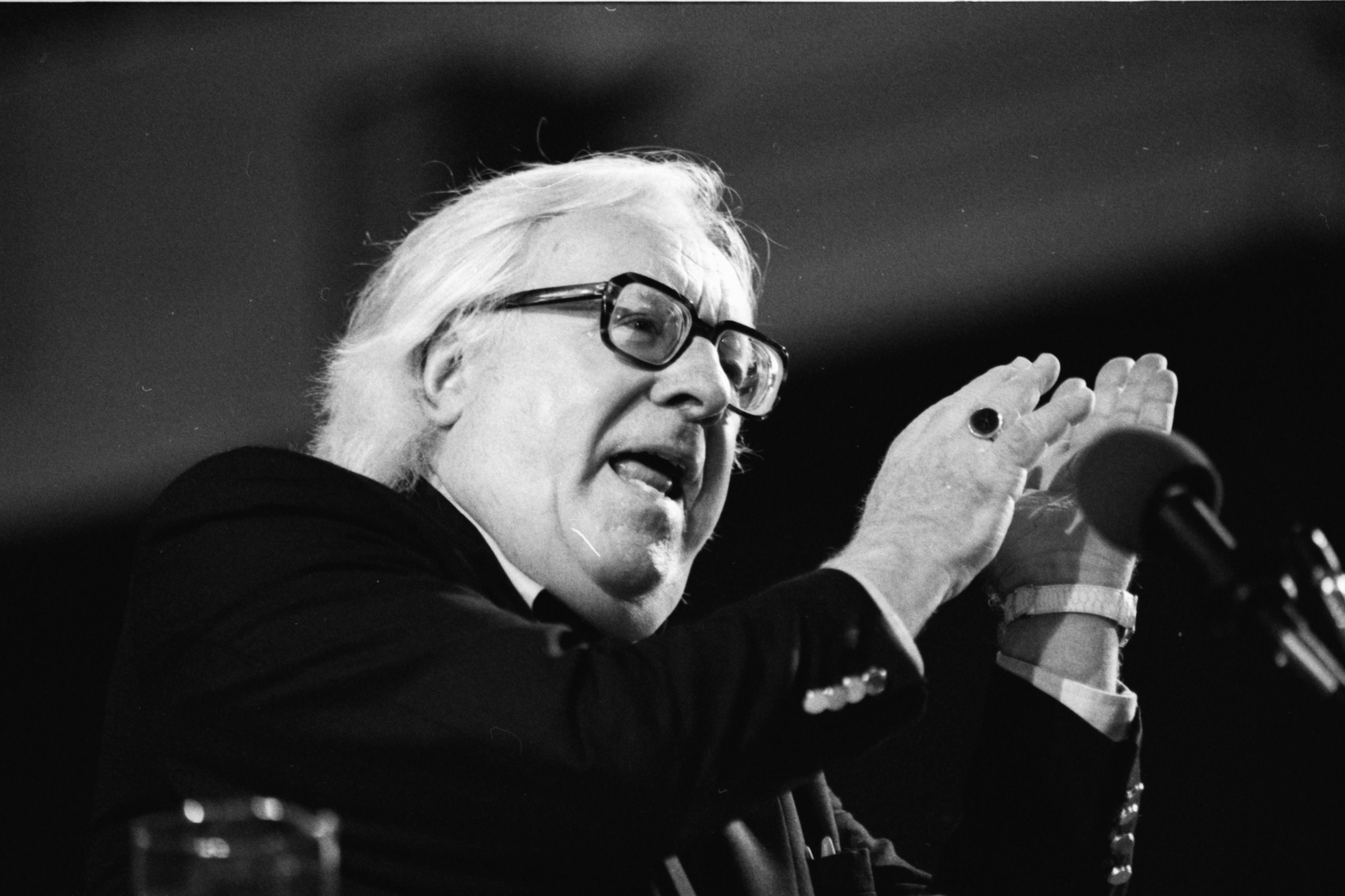 Ray Bradbury