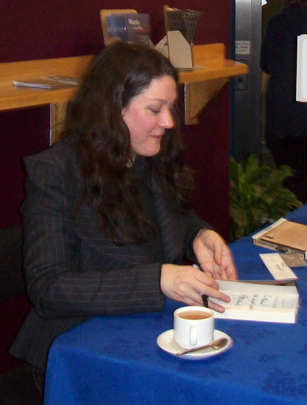 Helen Macdonald