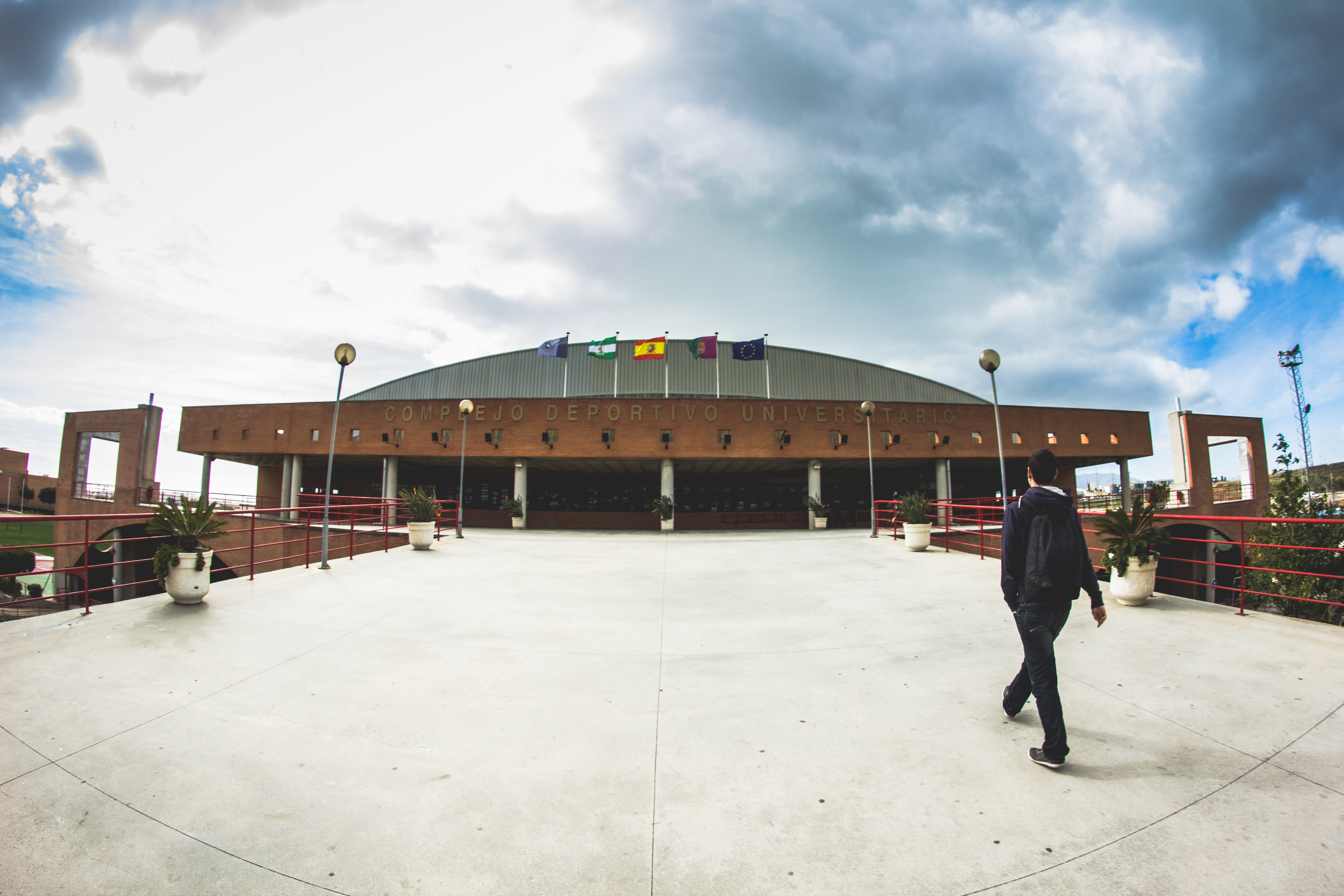 Carlos Hernández Pezzi