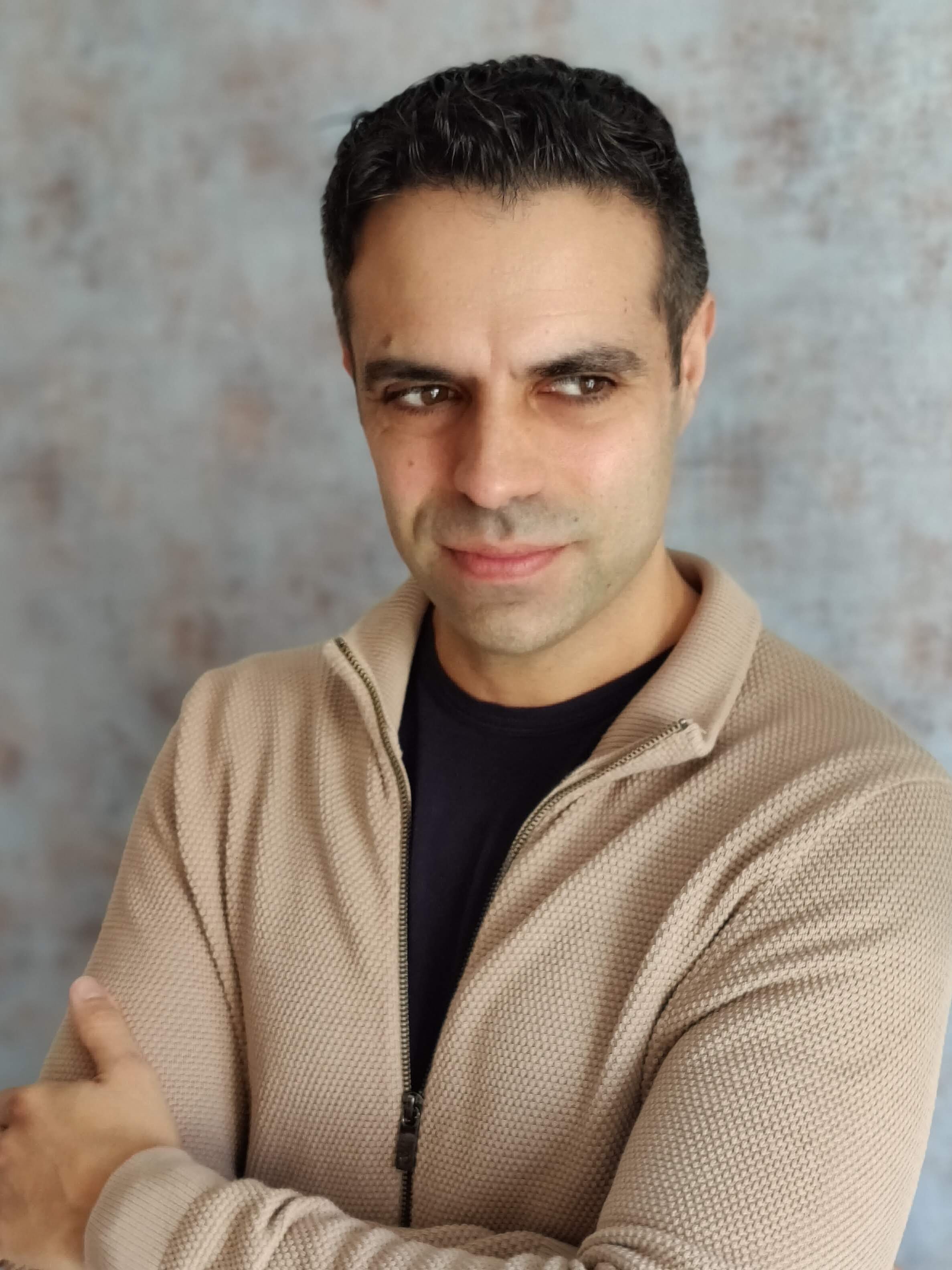 David B. Gil