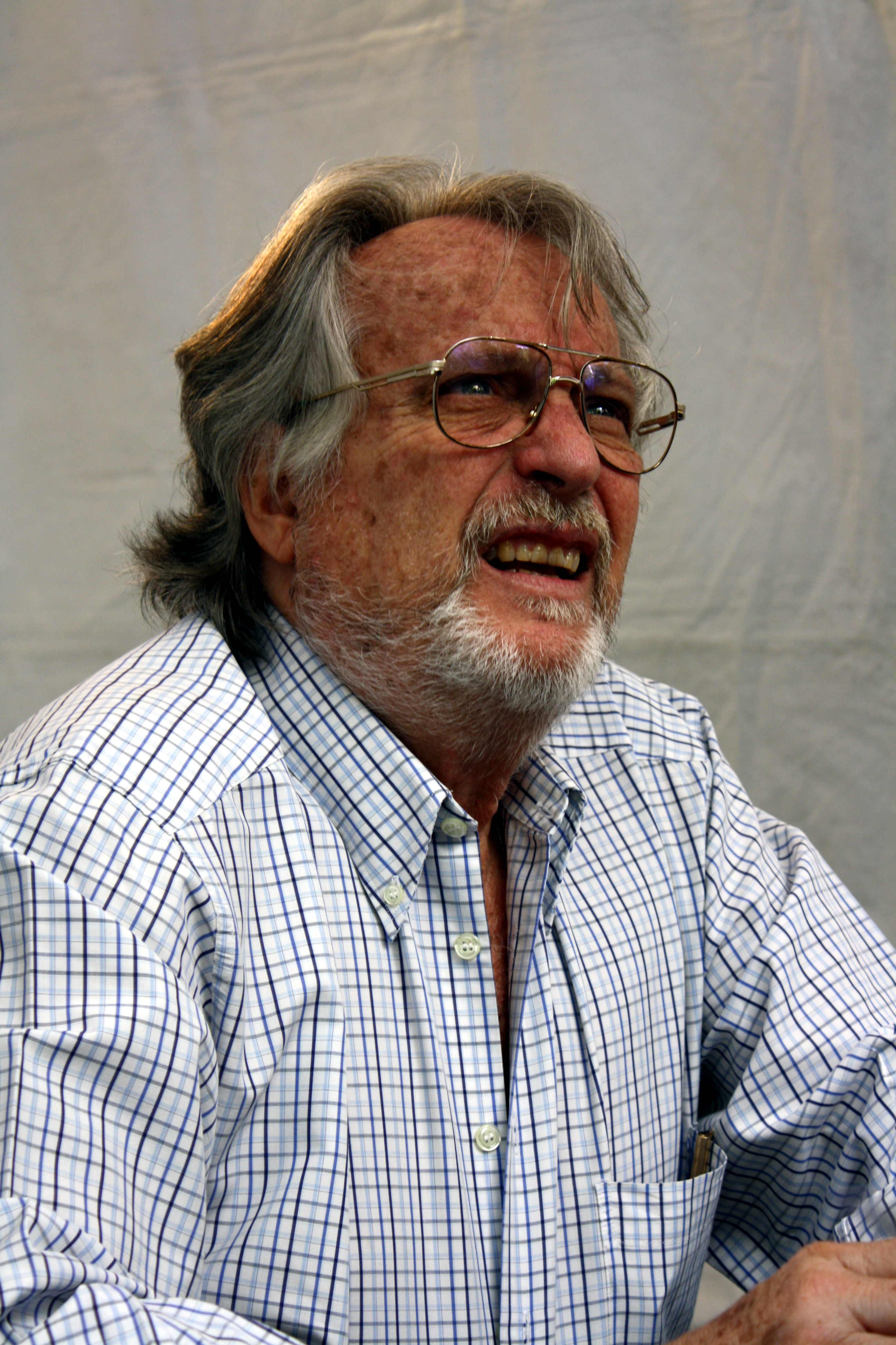 Alberto Vázquez-Figueroa