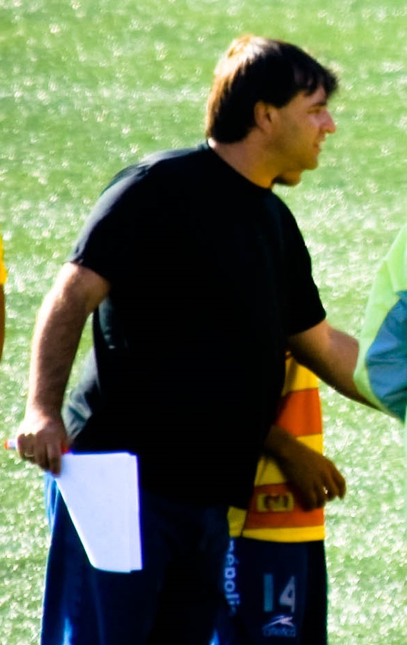 Carlos Bustos