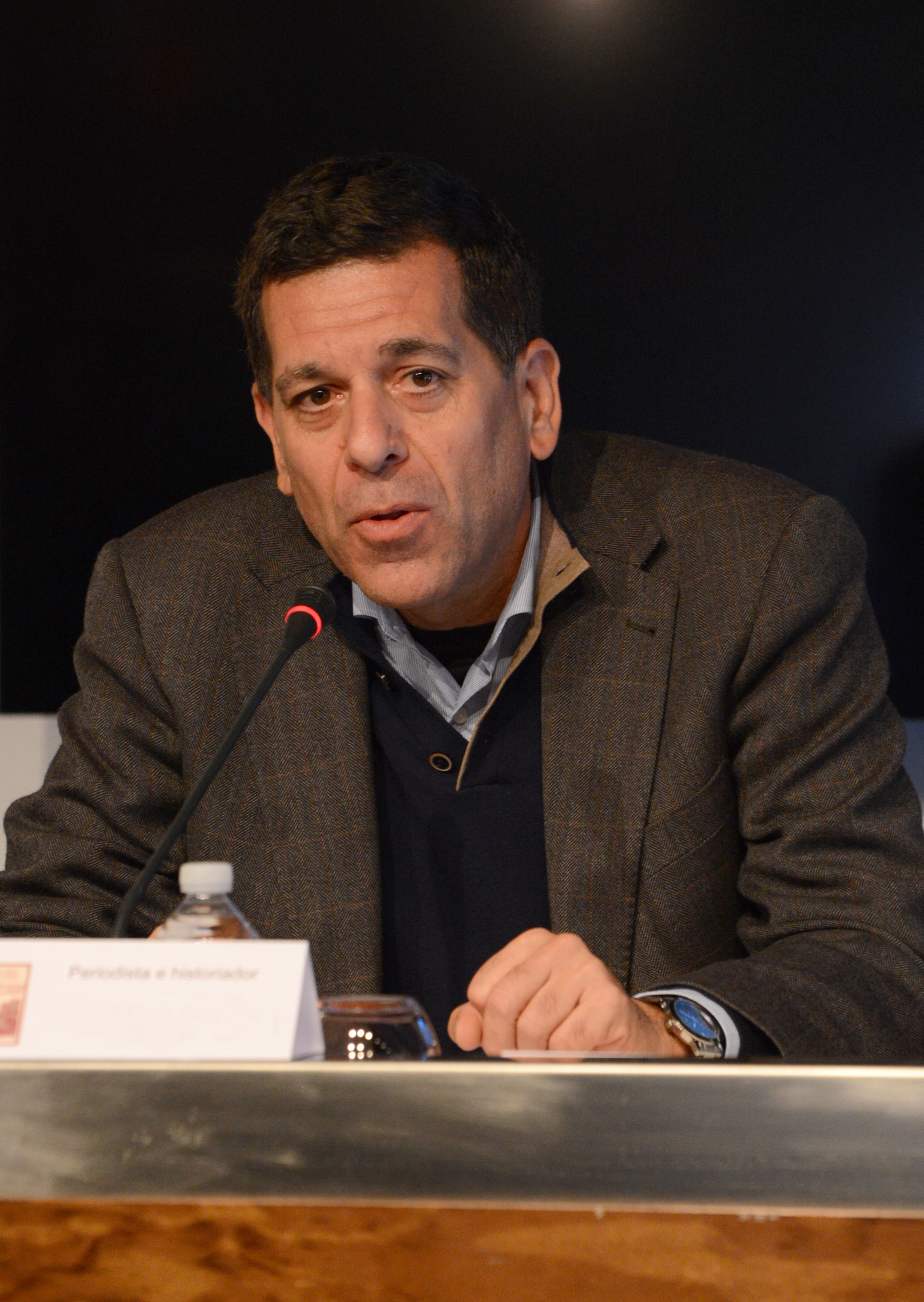 Esteban Mira Caballos