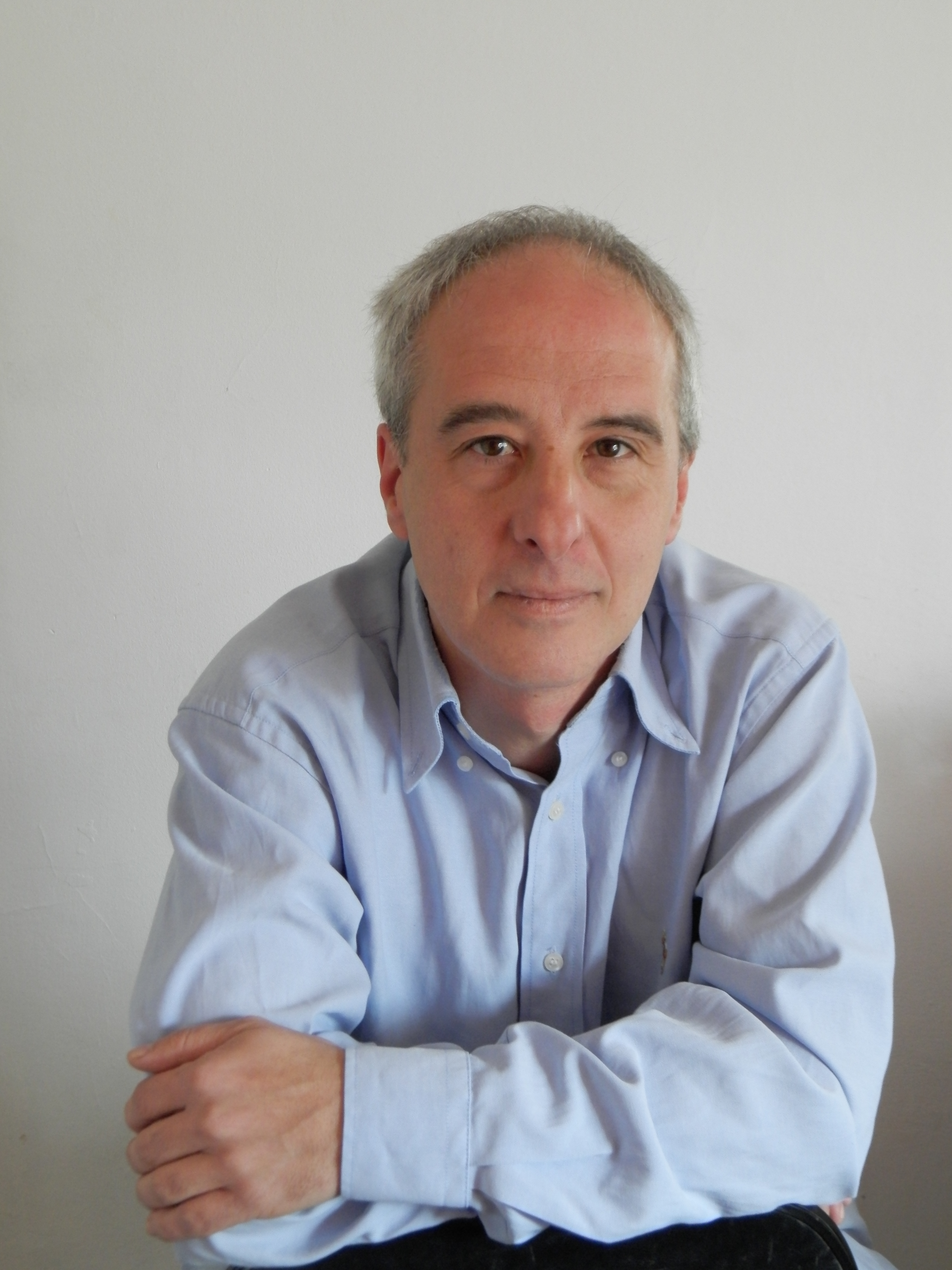 Esteban Leonís