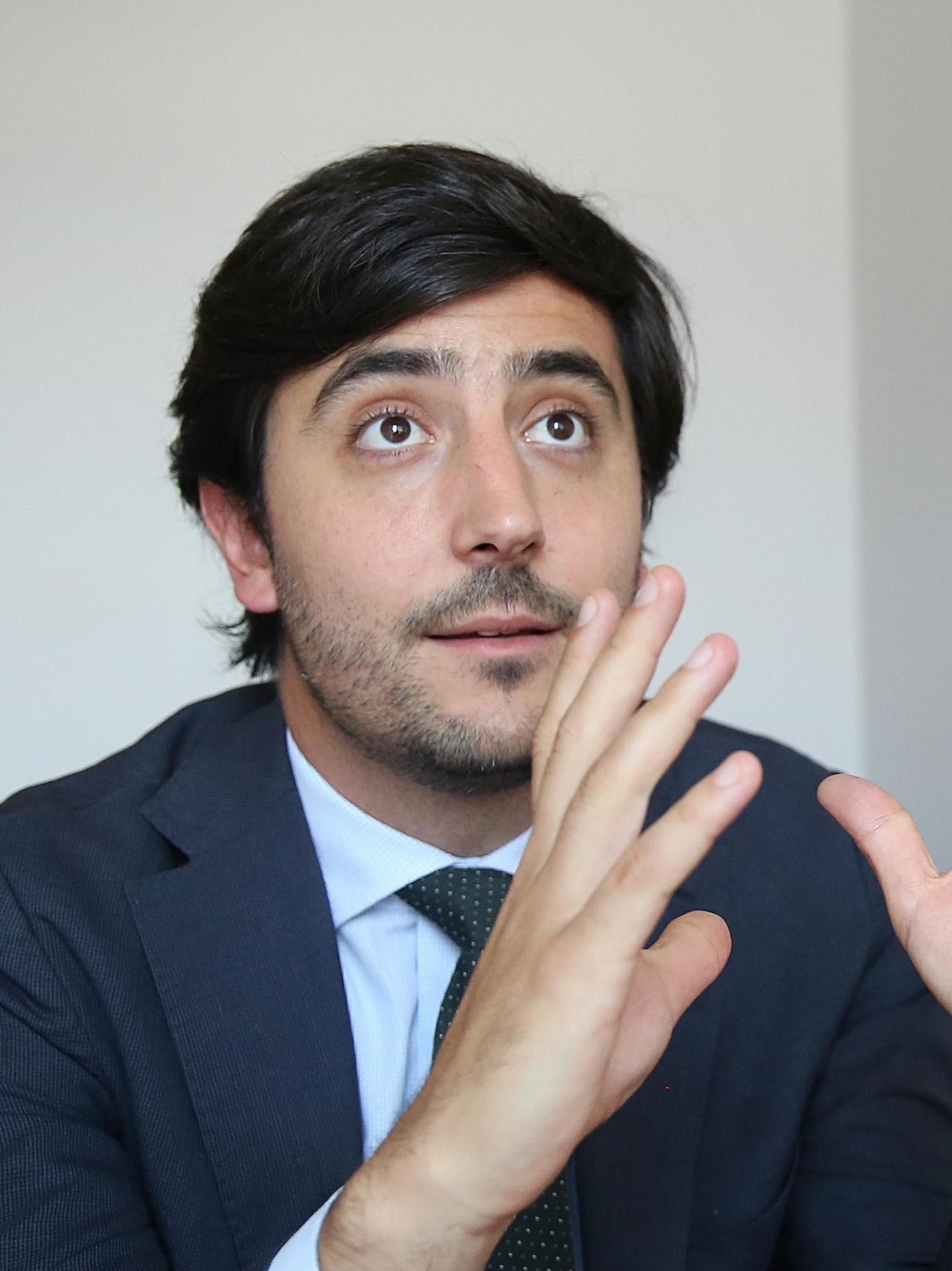 Antonio Roldán Monés