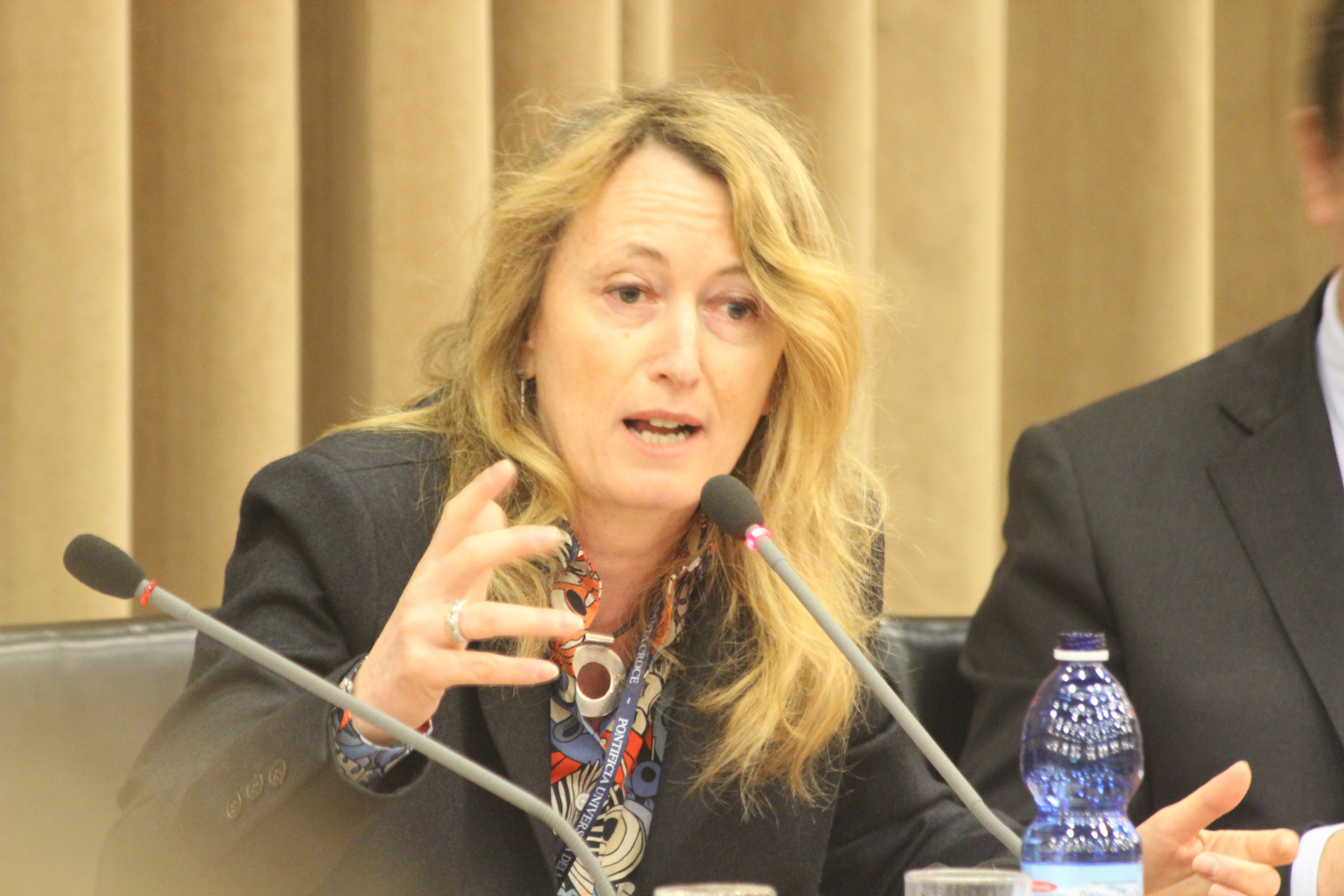 Elisabetta Piqué