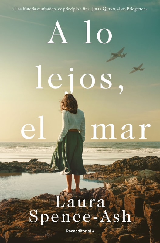 A lo lejos, el mar